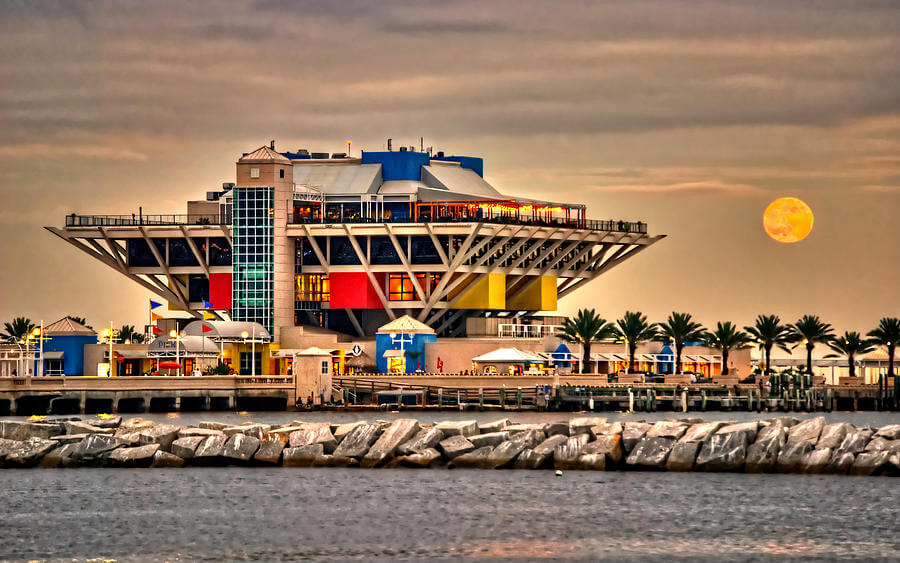 St. Pete Pier St. Petersburg Florida Deletemyinfo